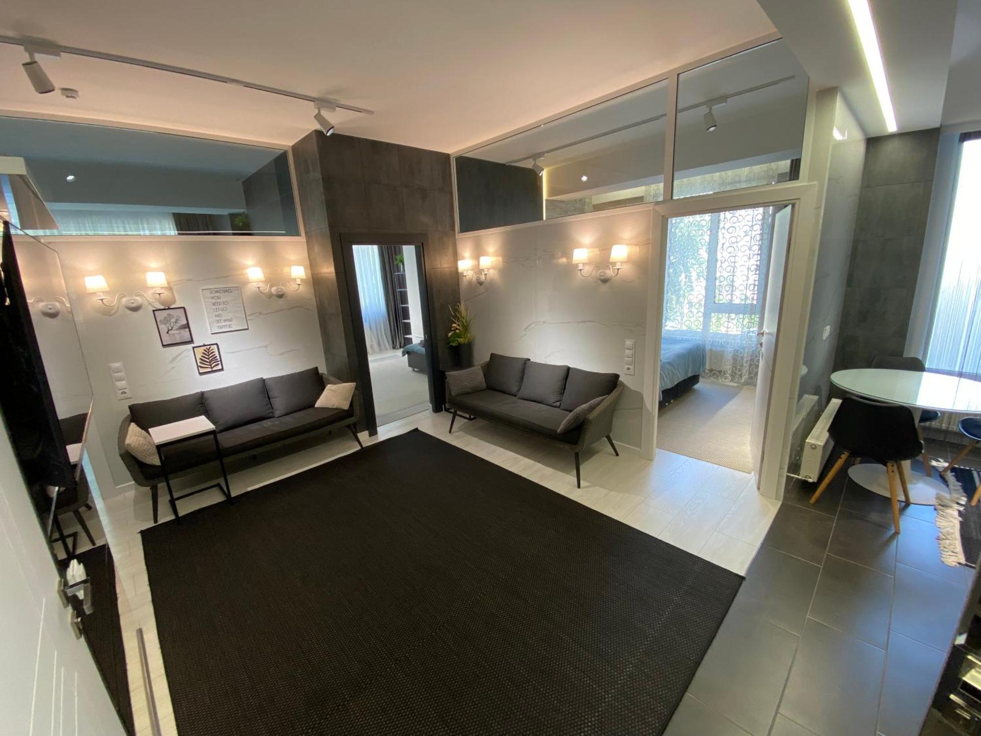 Rentnow Modern Business Apartment With 3 Bedrooms In Centre Chişinǎu Buitenkant foto