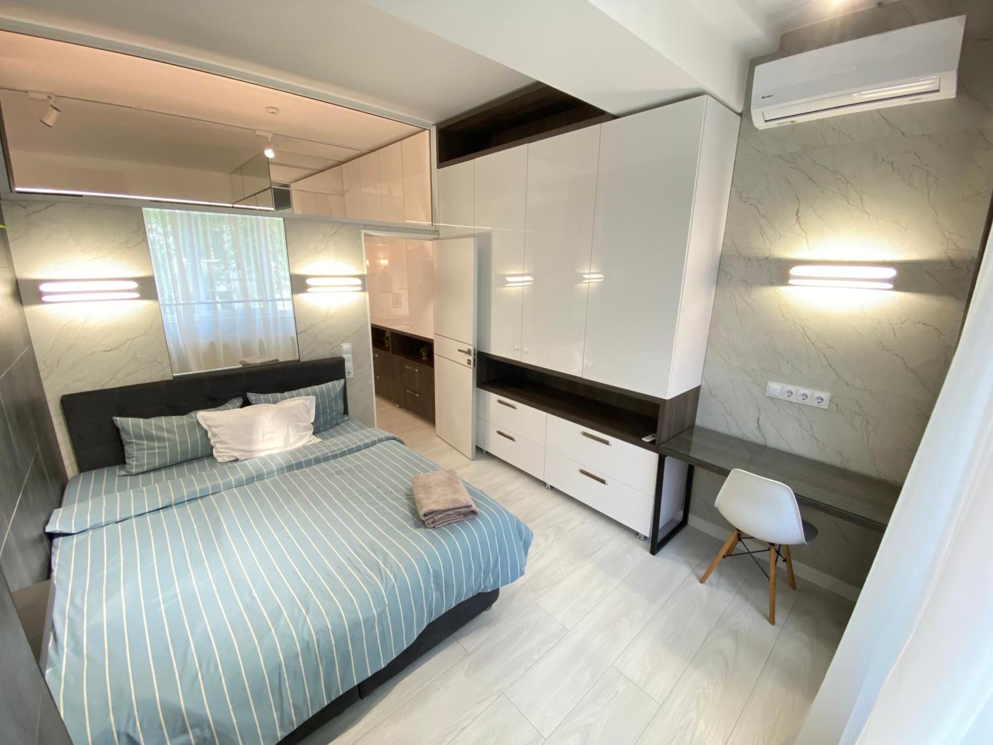 Rentnow Modern Business Apartment With 3 Bedrooms In Centre Chişinǎu Buitenkant foto