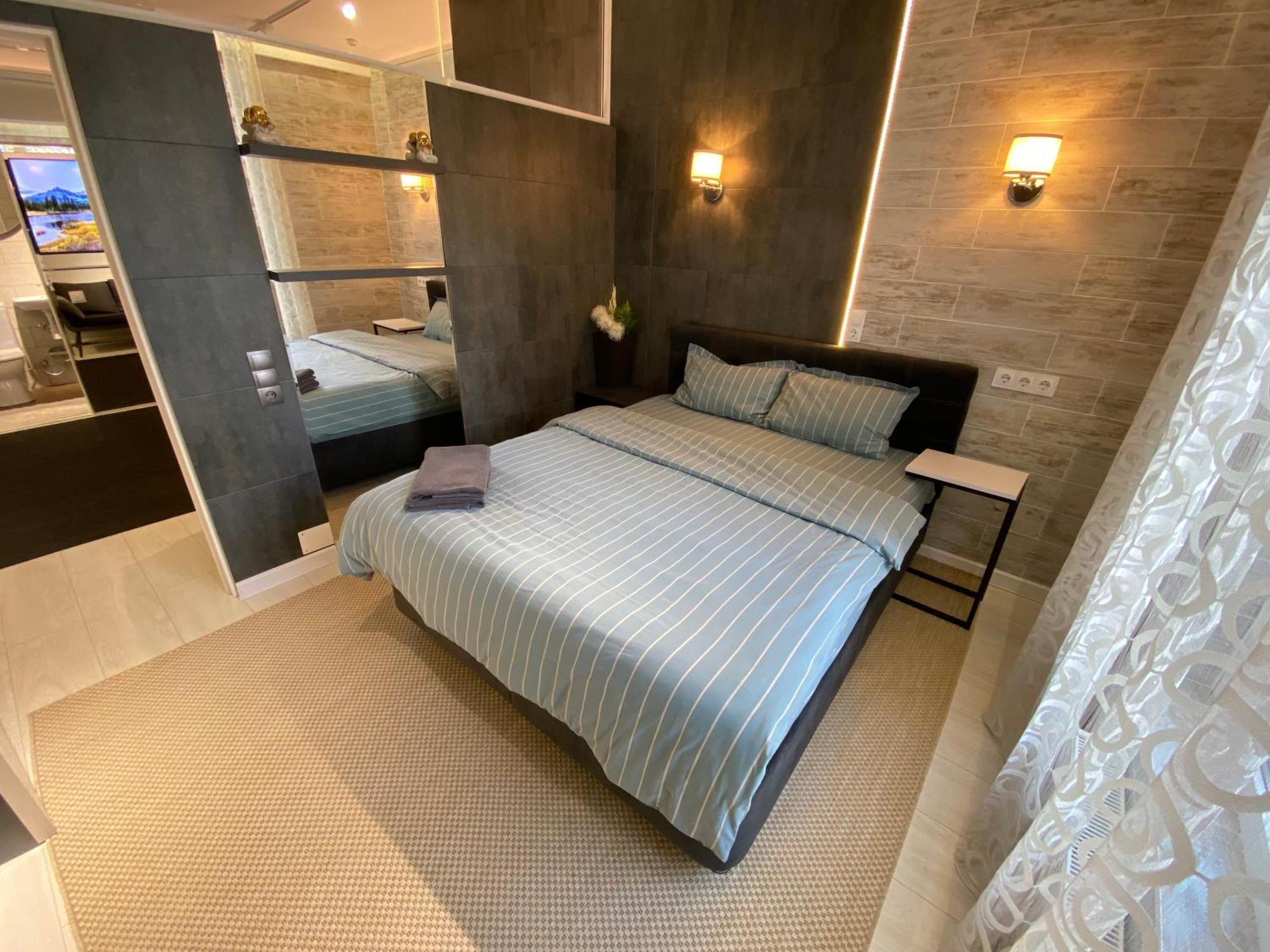Rentnow Modern Business Apartment With 3 Bedrooms In Centre Chişinǎu Buitenkant foto