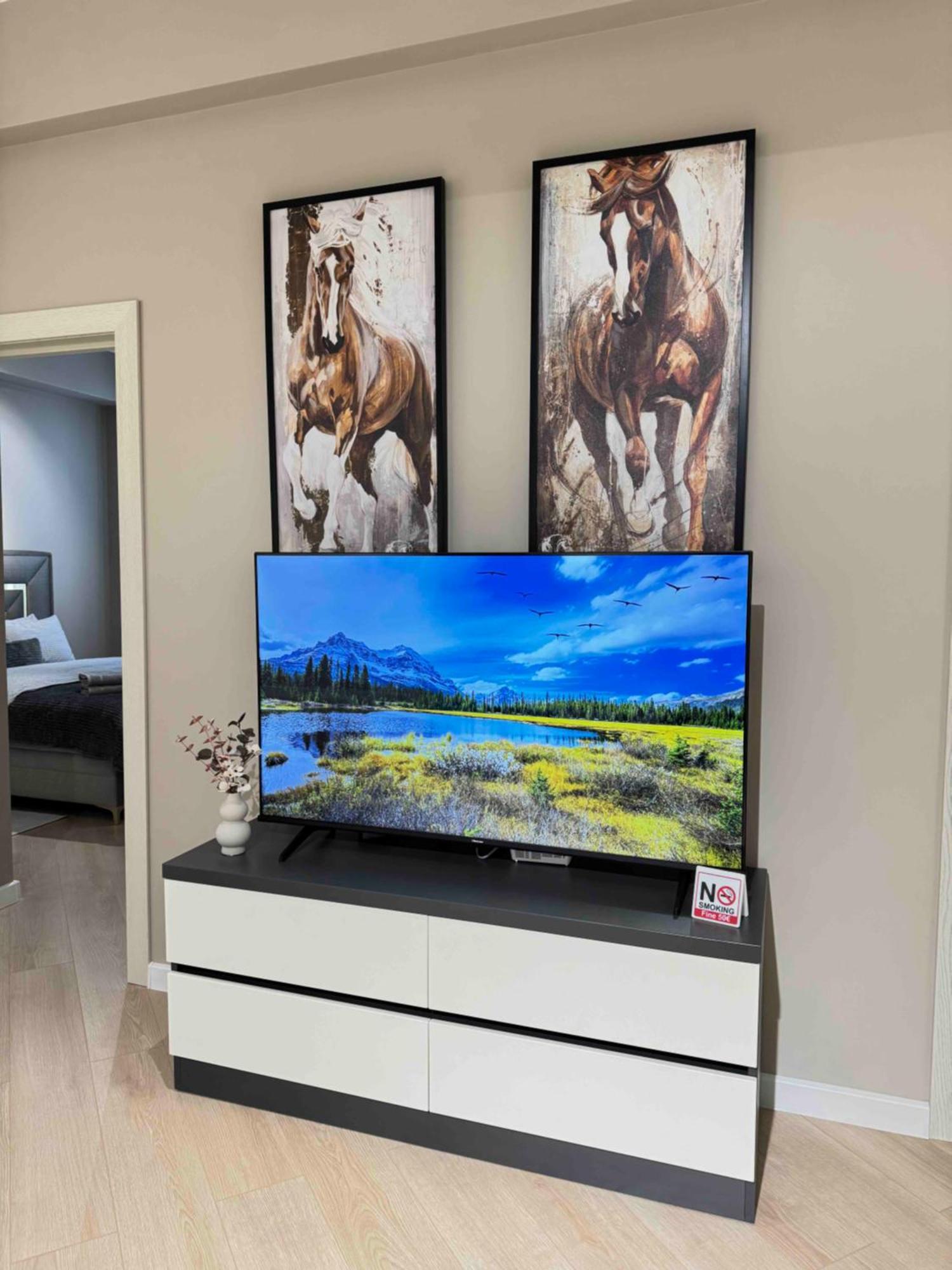 Rentnow Modern Business Apartment With 3 Bedrooms In Centre Chişinǎu Buitenkant foto